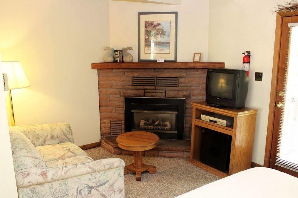 Sunnyside Knoll Resort استيس بارك المظهر الخارجي الصورة